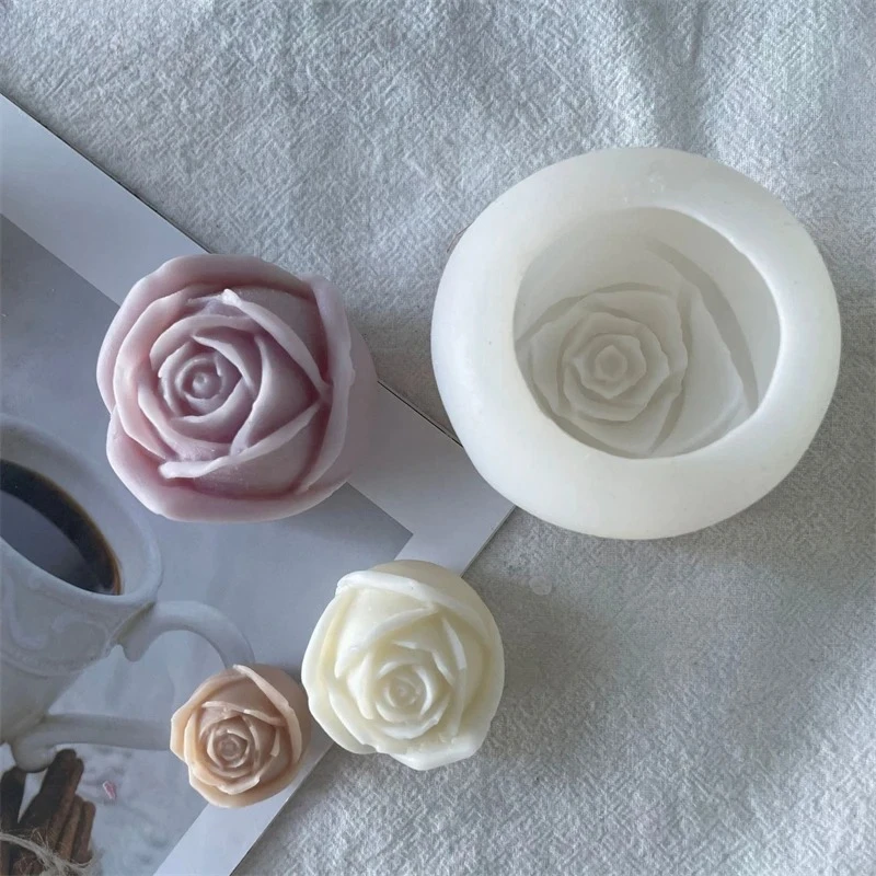 قطعتان من قالب السيليكون ثلاثي - مراجعة Candle Molds وسعره