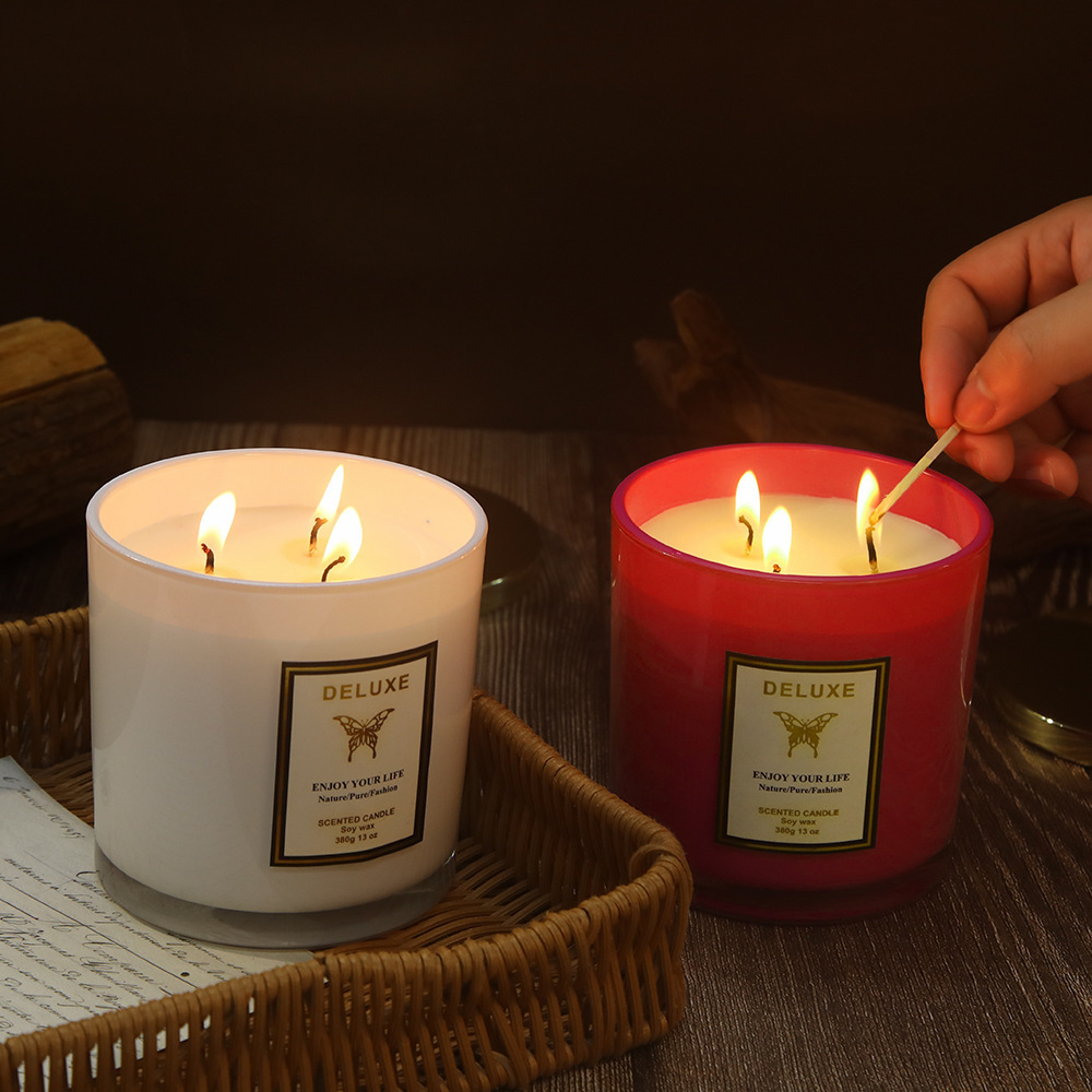 شمعة معطرة بغطاء ذهبي 400 جرام - مراجعة Soy Wax وسعره