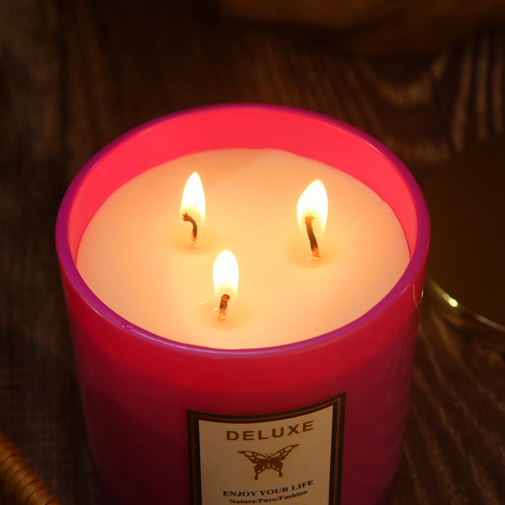 شمعة معطرة بغطاء ذهبي 400 جرام - مراجعة Soy Wax وسعره